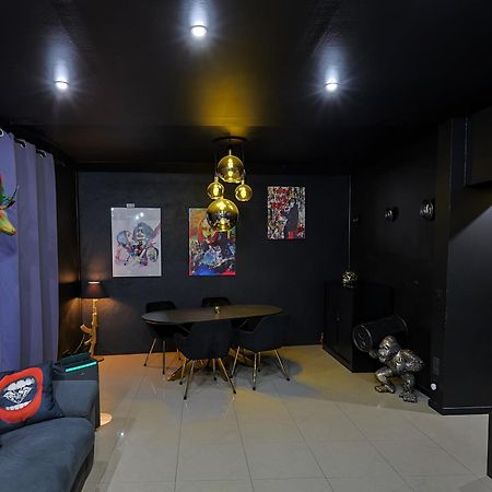Appartement Pop Art - Asterix,Cdg,Chantilly,Disney La Chapelle-en-Serval Exterior photo